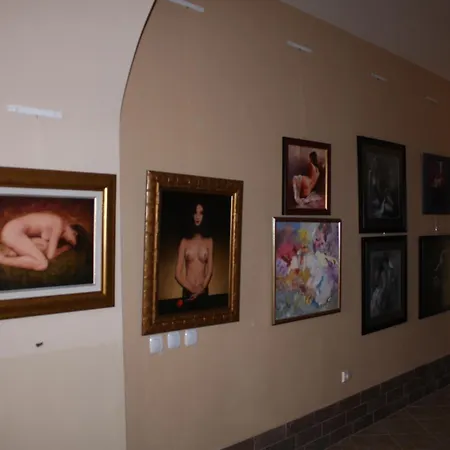 Хотел вароша