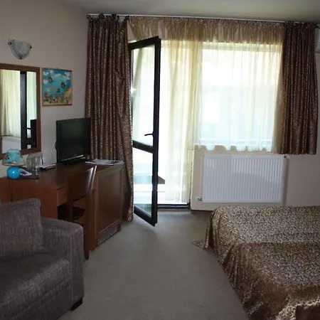 Varosha 2* Lovech