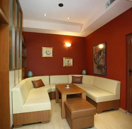 вароша Хотел